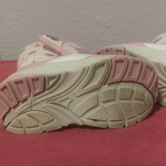 Disney princess snowboard 9/10 - Picture 3 of 8